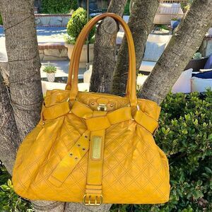 MARC JACOBS RARE mustard yellow calfskin quilted leather shoulder purse.